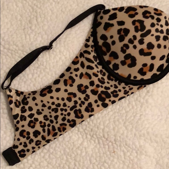 Leopard print VS bra🐆 - Picture 4 of 4